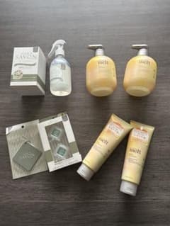 melt シャンプー トリートメント　AQUA SAVON セット melt シャンプー トリートメント AQUA SAVON セット - メルカリ