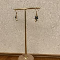 ハンドメイド ビーズピアス パール調 ゴールドカラーのサムネイル