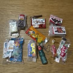 ミニチュア お菓子 キーホルダー 9点セット ガチャのサムネイル
