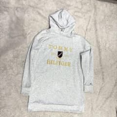 TOMMY HILFIGER スウェットワンピース　グレー 刺繍ロゴのサムネイル