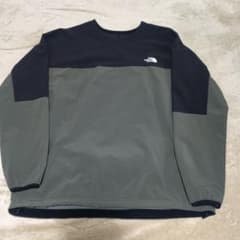 THE NORTH FACE 長袖グレー/ブラックのサムネイル