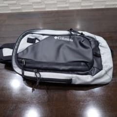 Columbia ボディバッグ ショルダーバッグ
