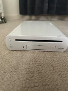 Wii U本体（ホワイト）32GBのサムネイル