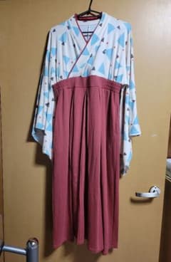 ゆる袴　三角柄　即購入可⭕！のサムネイル