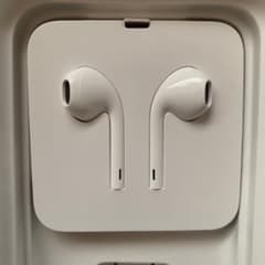 新品未使用品Apple イヤフォンのサムネイル