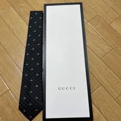 GUCCIネクタイのサムネイル