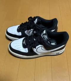 Nike Air Force 1 ブラック/ホワイトのサムネイル