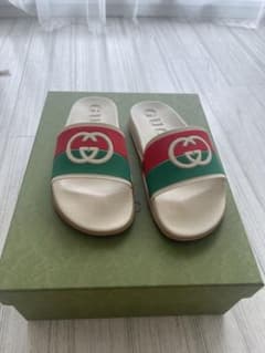 Gucci サンダルのサムネイル