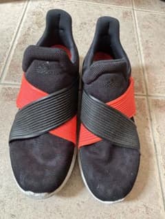 adidas スリッポンシューズ 黒/オレンジのサムネイル