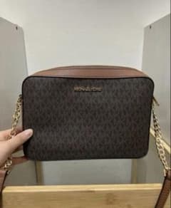 MICHAEL KORS モノグラム ショルダーバッグのサムネイル