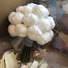 《お値下げしました》人気の芍薬蕾みブーケのサムネイル