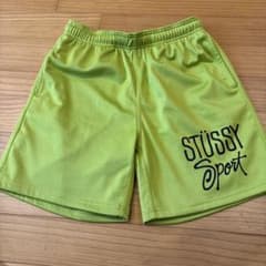 美品STÜSSY スポーツショートパンツ ライムグリーンSストゥーシー