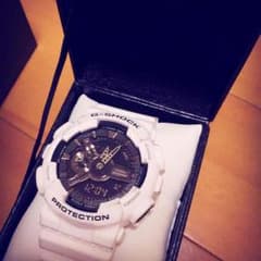 G-SHOCKのサムネイル