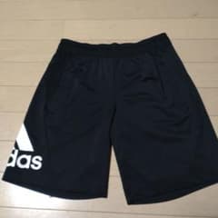 アディダスハーフパンツ　150cmのサムネイル