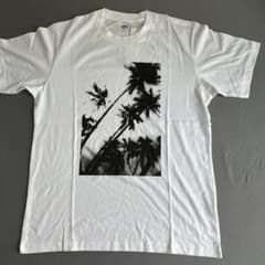 新品のTシャツのサムネイル