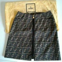 FENDI　スカート　お値下げ中のサムネイル