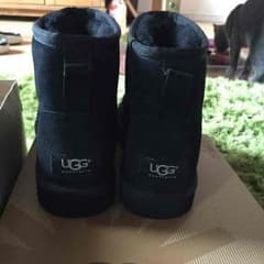 UGGブーツのサムネイル
