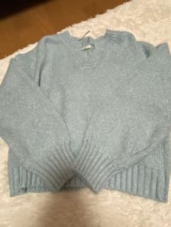 GU ブルー ニットのサムネイル