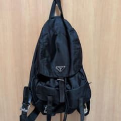 PRADA ブラック バックパックのサムネイル