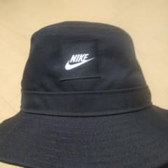 新品ナイキNIKEバケハバケットハットキャップ帽子小学生幼稚園のサムネイル