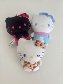 サンリオ ハローキティ ぬいぐるみボールチェーン2 ガチャガチャのサムネイル
