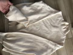 GU ニットセーターのサムネイル