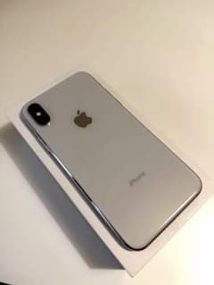 iPhone X 64GB シルバー 本体のサムネイル