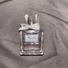 DIOR ミス ディオール ブルーミングブーケ オードゥ トワレ30mLのサムネイル