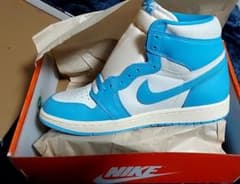 エア ジョーダン 1HIGH OG "UNC Reimagined"　27.5のサムネイル