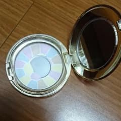 エレガンス   プードル   フェイスパウダーのサムネイル