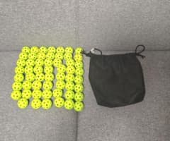 穴あきボール 55個セット 収納袋付きのサムネイル