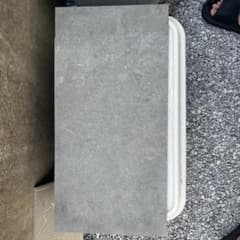 セラレバンテ 600x 299 色グレー　7枚のサムネイル