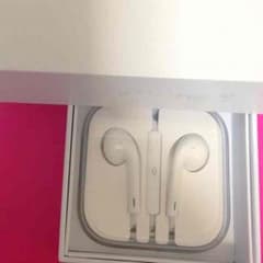 【値下げ】イヤホン iPhone(純正)のサムネイル
