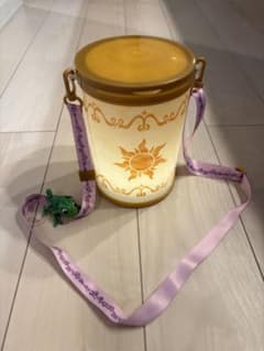 東京ディズニーリゾート ラプンツェルランタン ポップコーンバケット パスカル付きのサムネイル