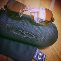 Oakleys オークレーサングラス 女性用のサムネイル