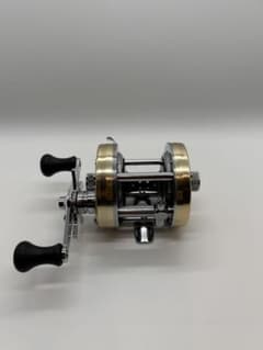 ABU Factory Tuned 5500CS シャンパンゴールド - メルカリ