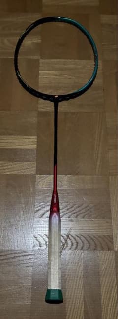バドミントンラケット（ジャンク品）のサムネイル