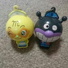 メロンパンナちゃんとバイキンマンのサムネイル