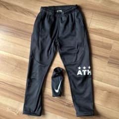 ATHLETA ブラック ジャージ 130サイズのサムネイル