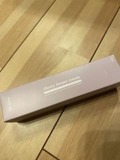 ルルクシェル　バストクリームのサムネイル