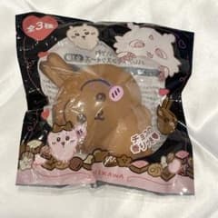 ちいかわ　うさぎ　バレンタインスクイーズのサムネイル
