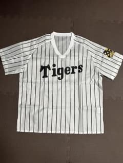 【YU様対応2枚おまとめ】2020阪神タイガース応援ユニフォーム(レインコート)のサムネイル
