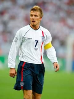 デイビッド・ベッカム着用モデル '02日韓W杯長袖ユニフォーム M