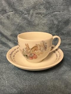 Wedgwood Peter Rabbit カップ・ソーサー 旧刻印のサムネイル