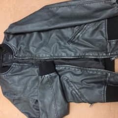 送料無料！ザラ レザージャケットのサムネイル