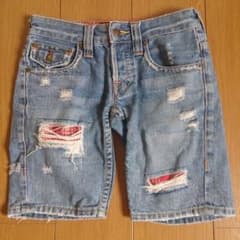 ハーフパンツのサムネイル