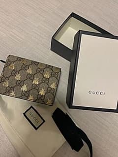 GUCCI ミニ財布のサムネイル