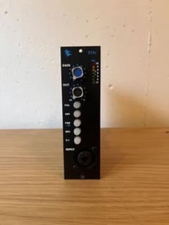 api512v - メルカリ