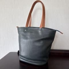 【美品】Dakota ダコタ ポエット バケツ型トートバッグ（大） 美品】Dakota ダコタ ポエット バケツ型トートバッグ（大） - メルカリ