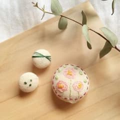 ハンドメイド　くるみボタンのサムネイル